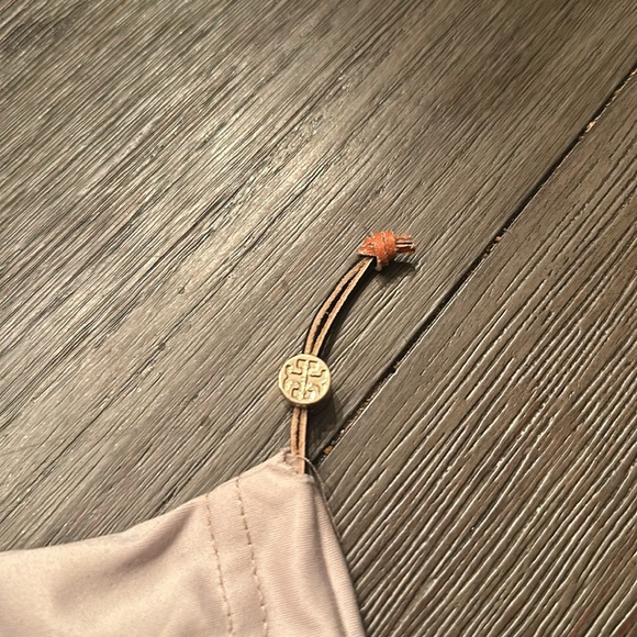 Tory Burch Stylish Black Sunglasses - Picture 2 of 4